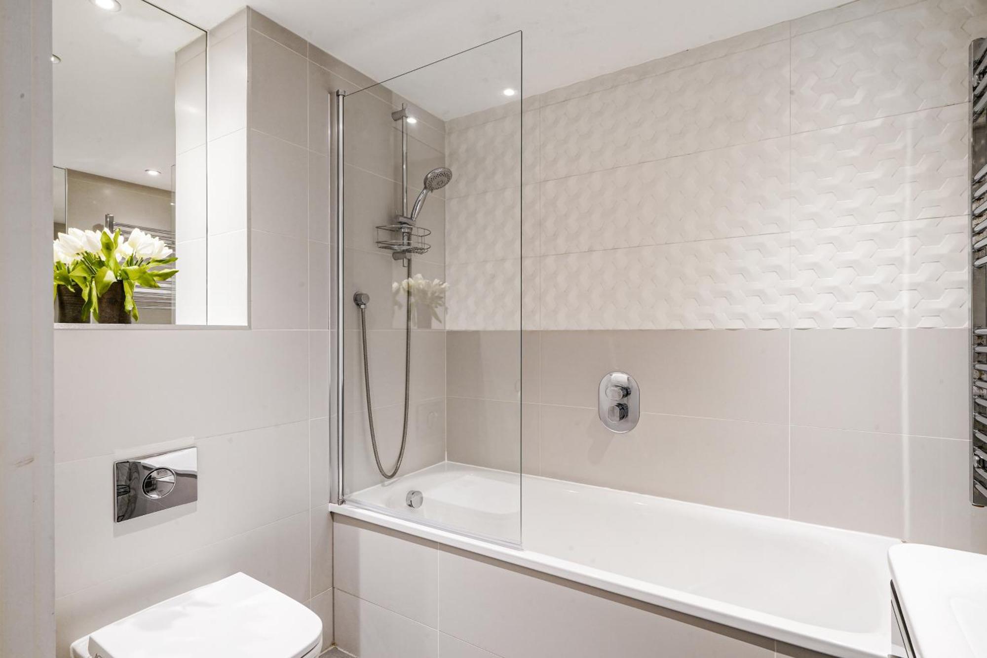 Luxury Apartment With Stunning Views On 10Th Floor Edgware Eksteriør billede